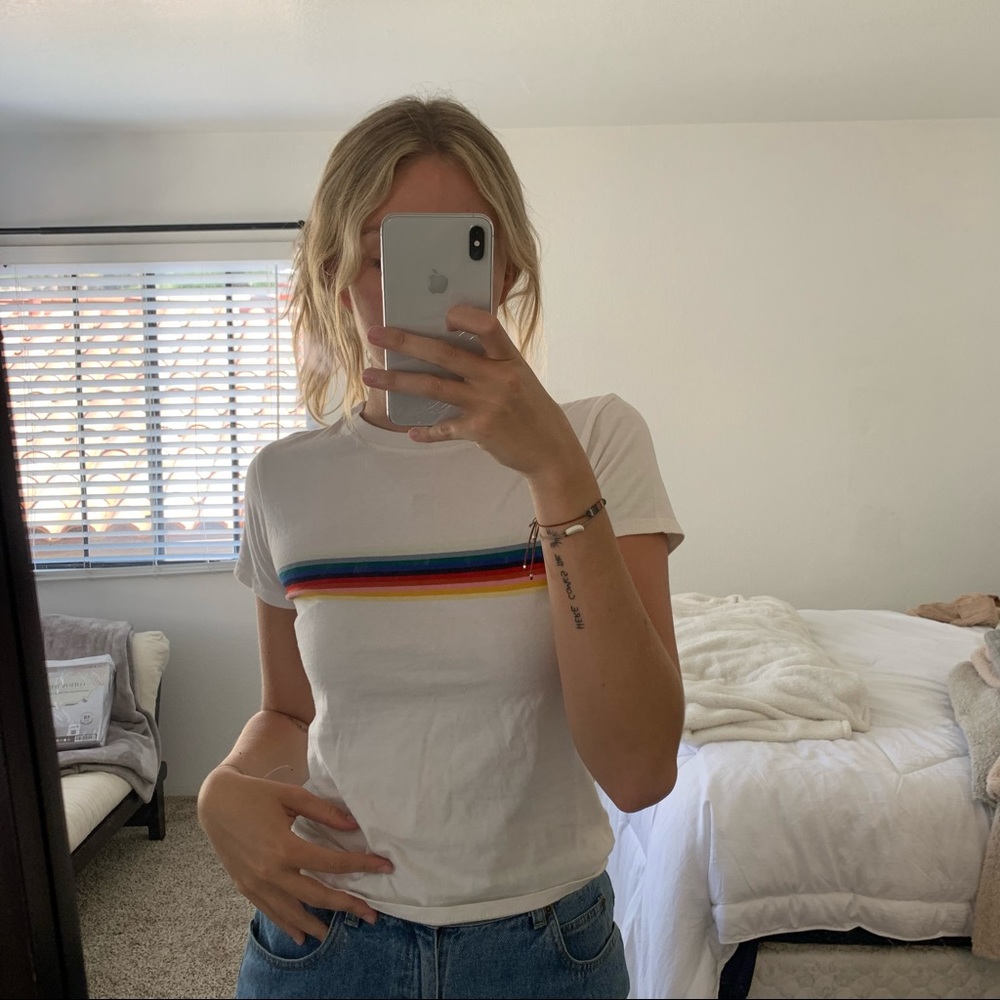 Brandy Melville tshirt